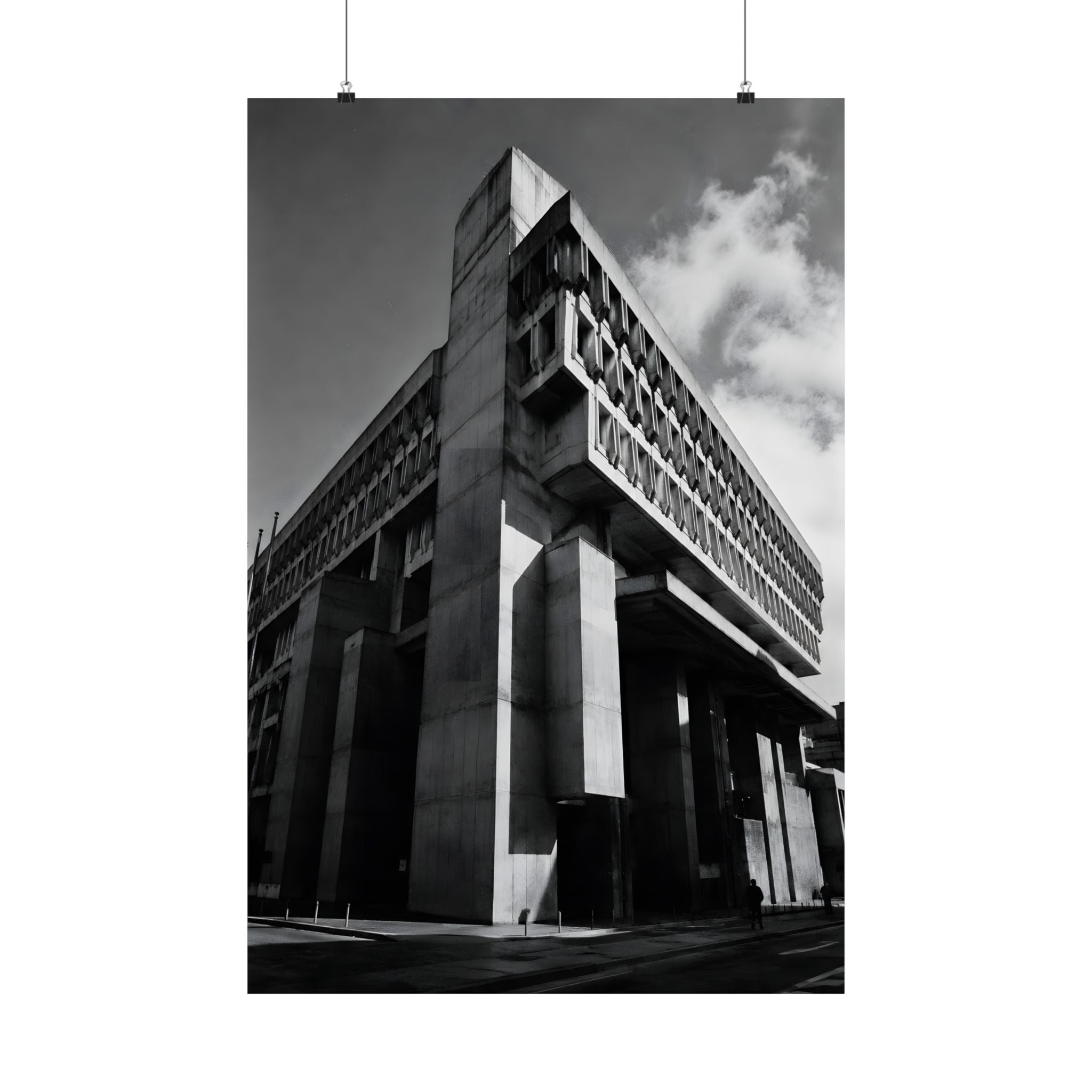 Noir Building