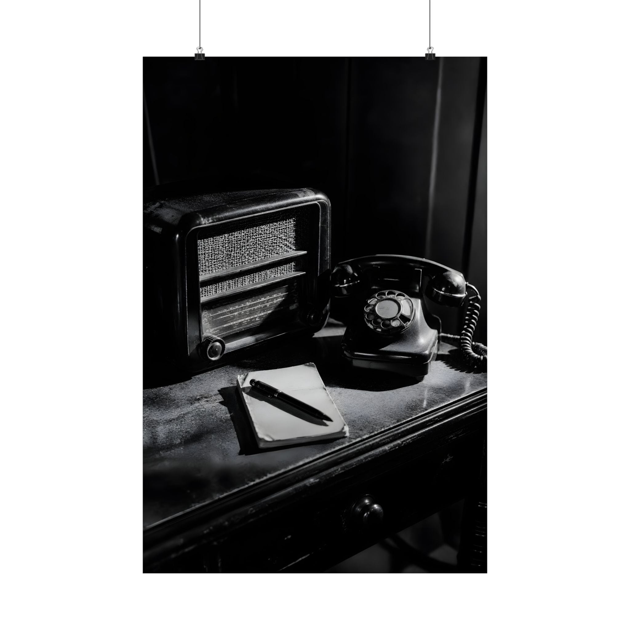 Noir The Phone