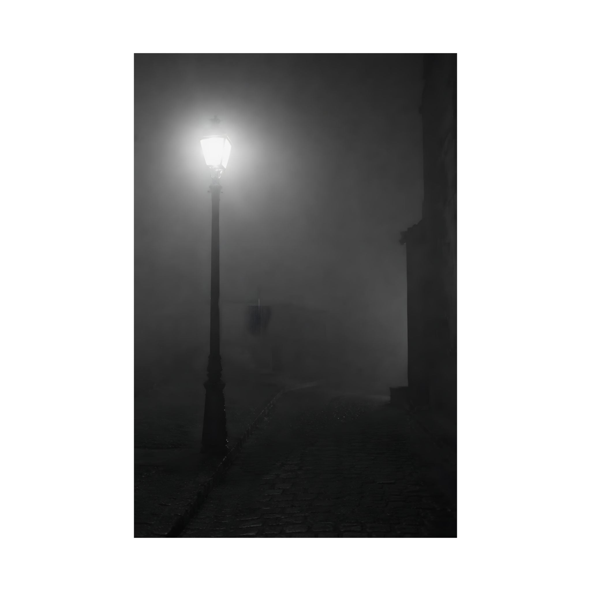 Noir Lamp
